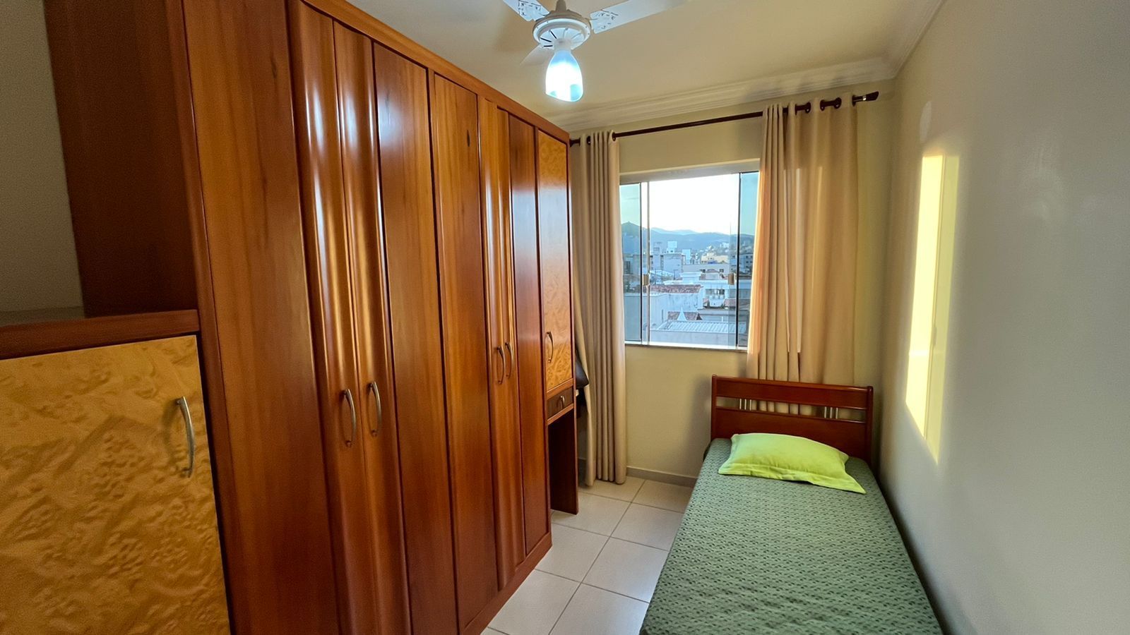 Apartamento à venda com 3 quartos, 90m² - Foto 4