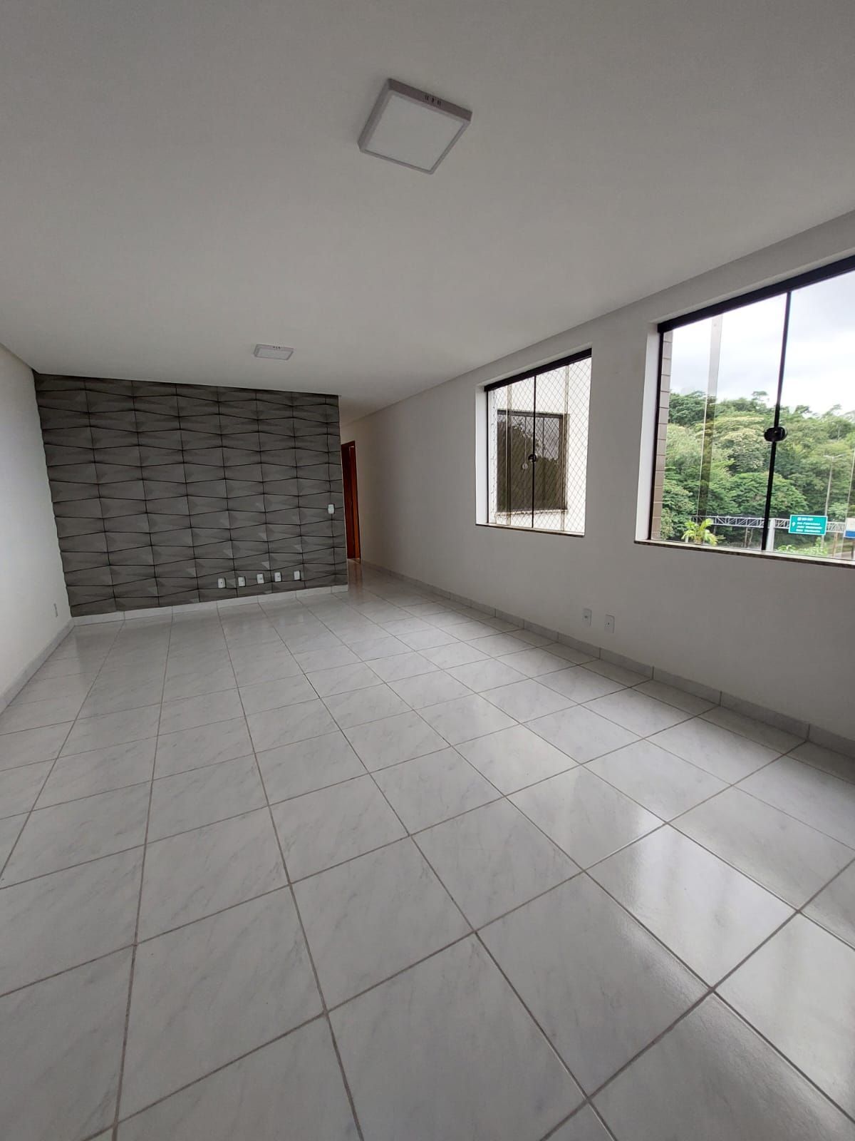 Apartamento à venda com 3 quartos, 87m² - Foto 5