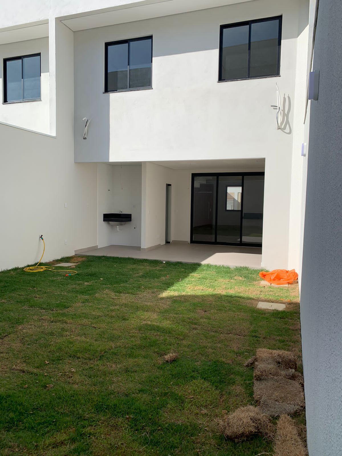 Casa à venda com 3 quartos, 274m² - Foto 7