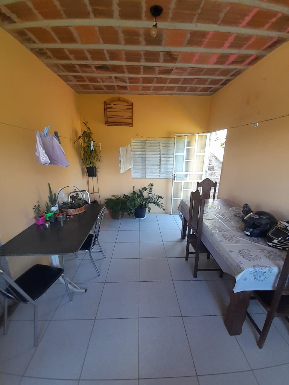 Casa à venda com 3 quartos, 201m² - Foto 2