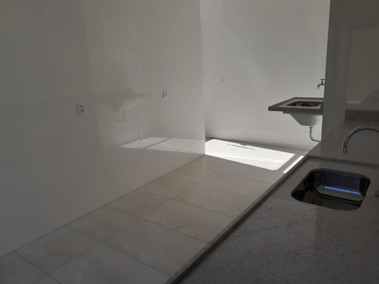 Apartamento à venda com 3 quartos, 120m² - Foto 22