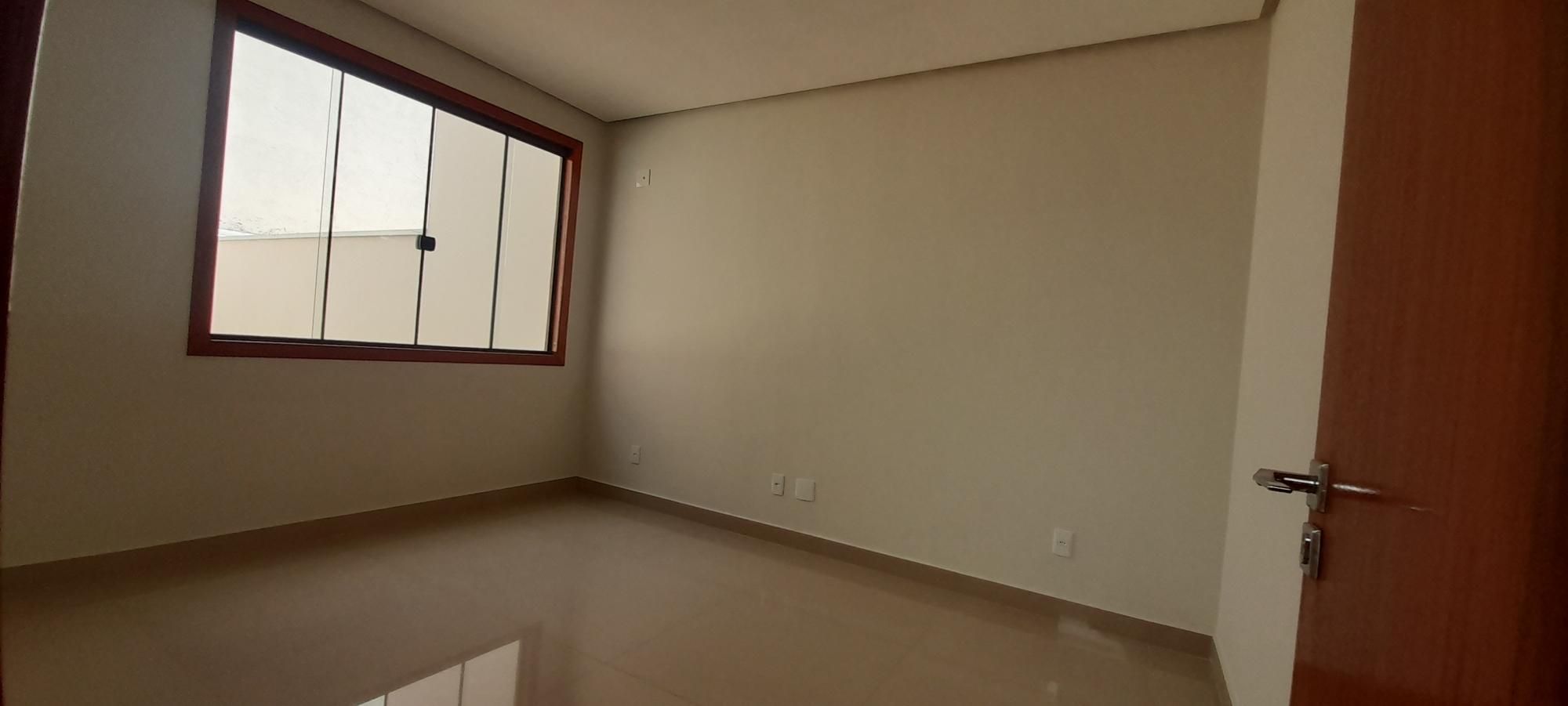 Casa à venda e aluguel com 3 quartos, 205m² - Foto 8