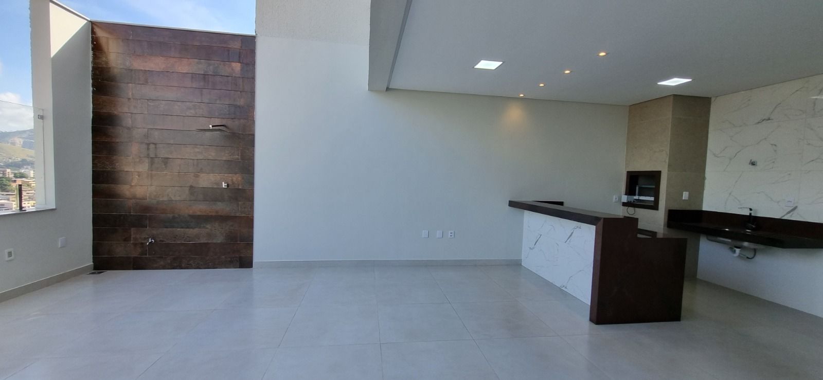 Casa à venda com 3 quartos, 231m² - Foto 7