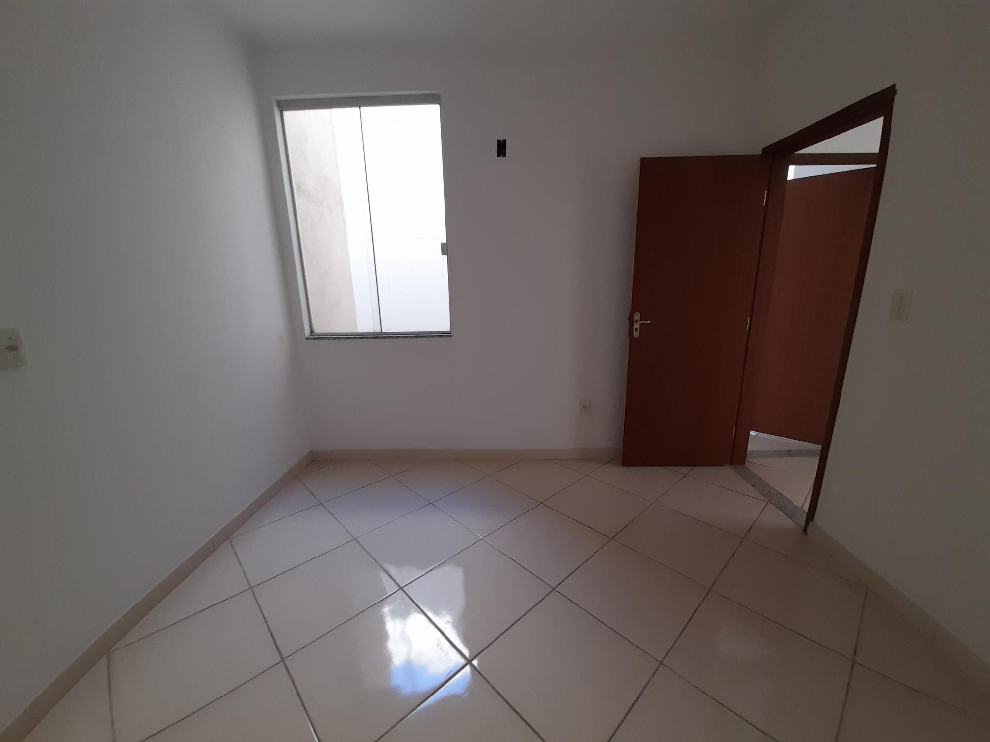 Apartamento à venda com 3 quartos, 77m² - Foto 7