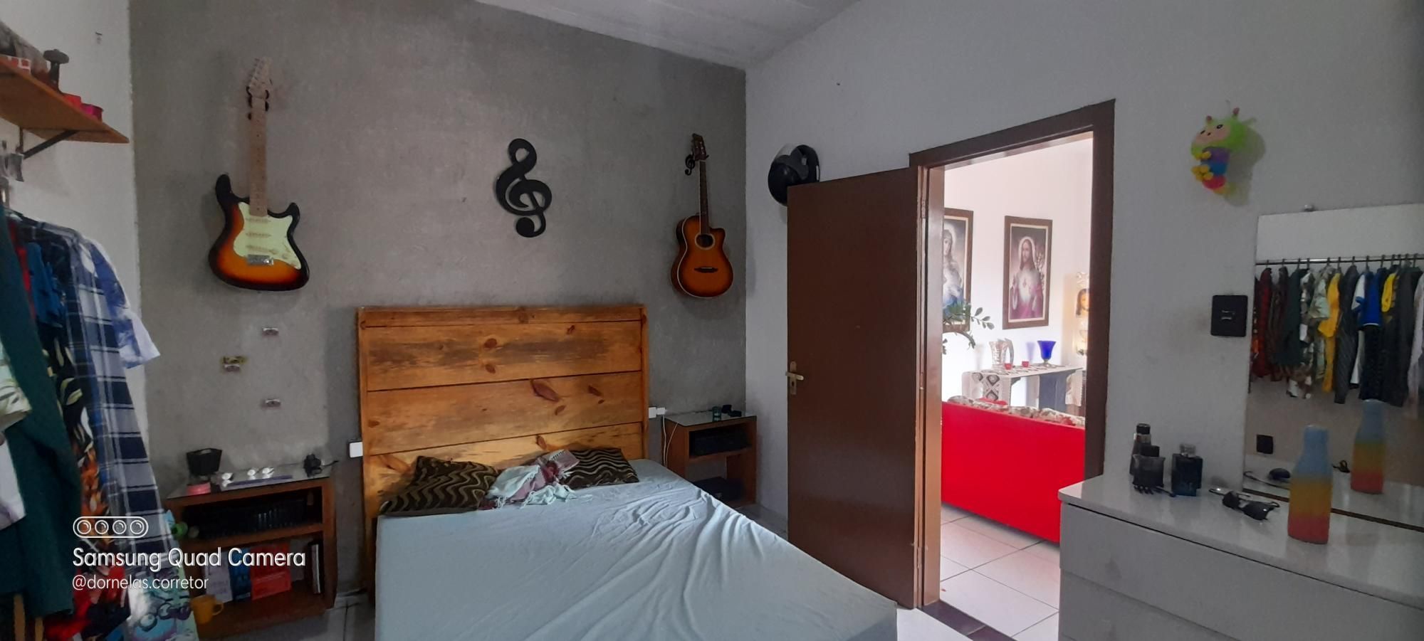 Casa à venda com 2 quartos, 90m² - Foto 3