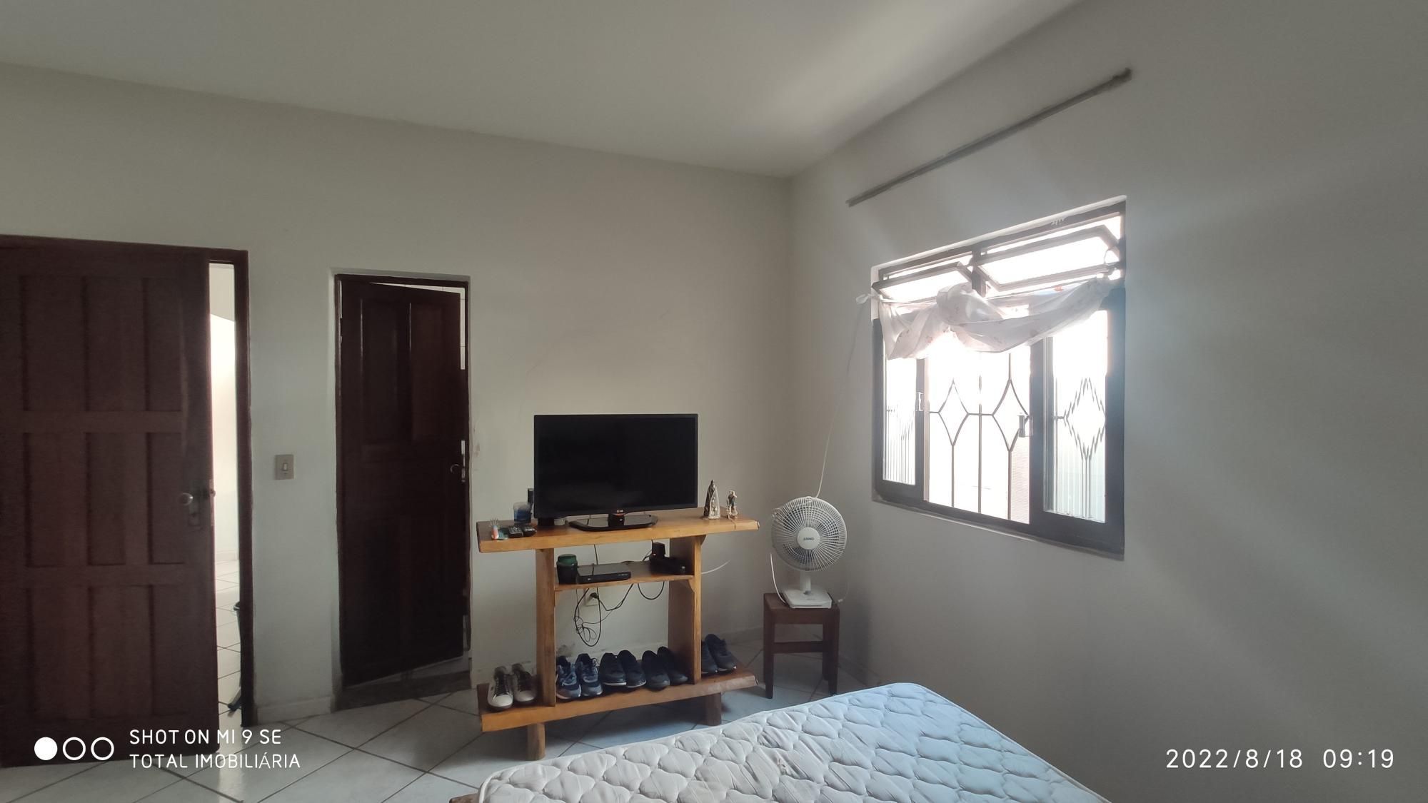 Casa à venda com 2 quartos, 180m² - Foto 5