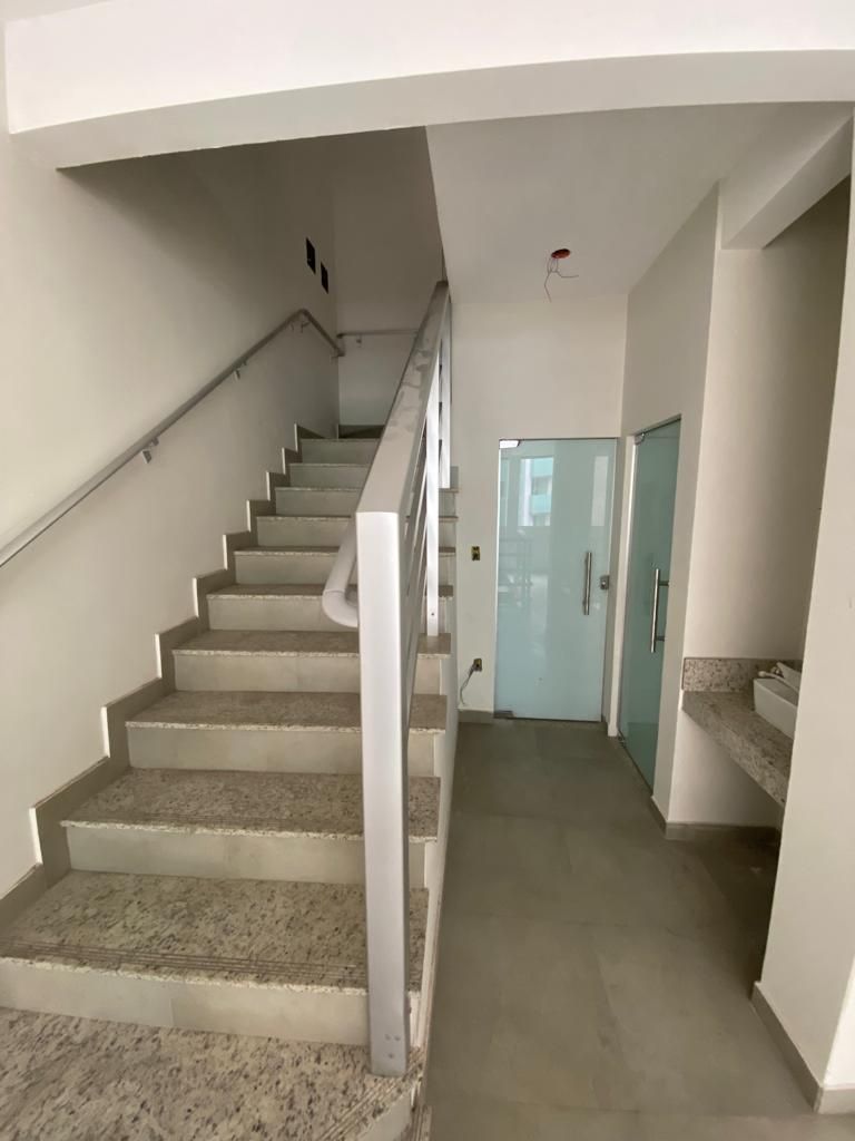 Prédio Inteiro à venda com 6 quartos, 295m² - Foto 7