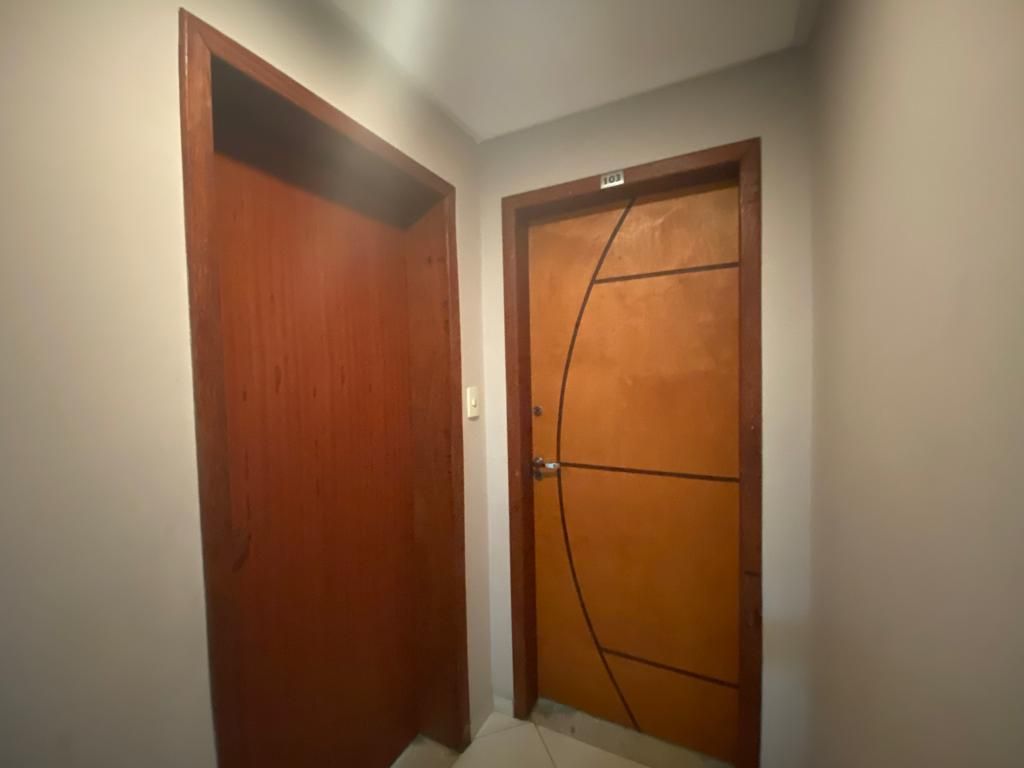 Apartamento à venda com 3 quartos, 103m² - Foto 12