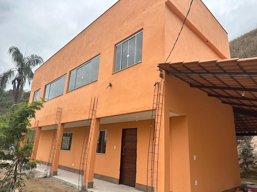 Casa para alugar com 3 quartos, 140m² - Foto 1