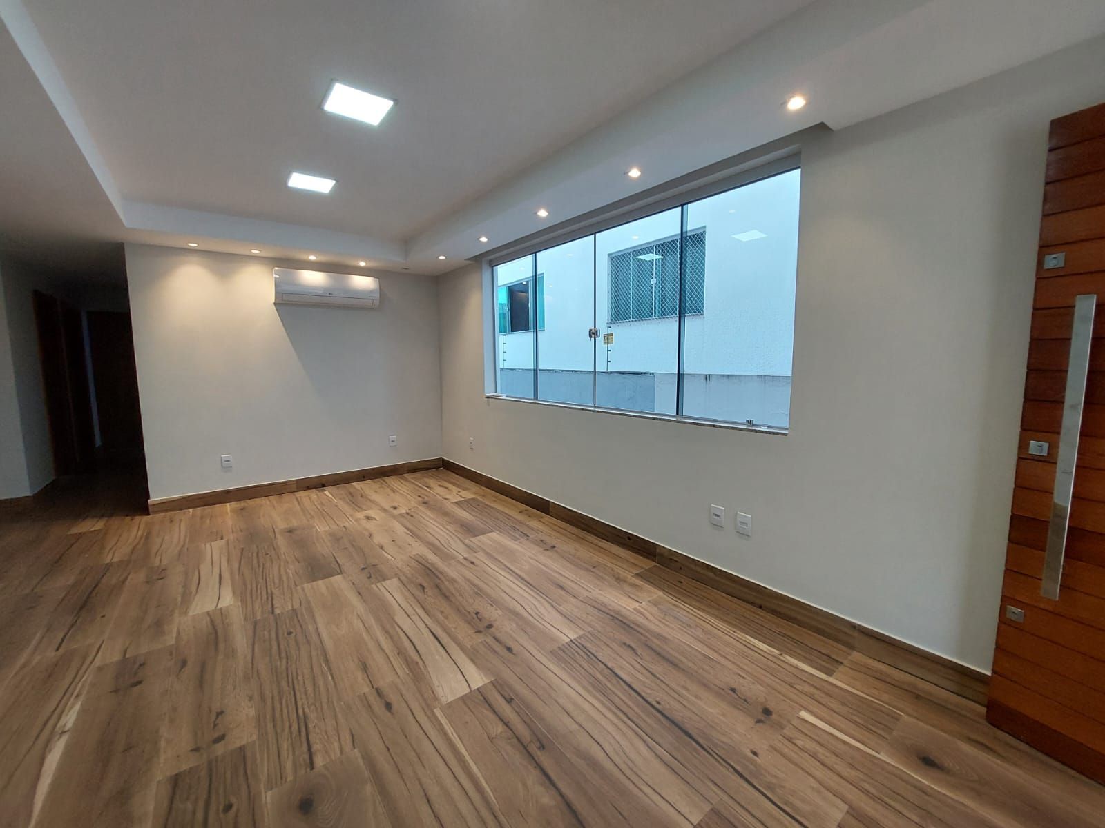 Casa à venda com 3 quartos, 546m² - Foto 12