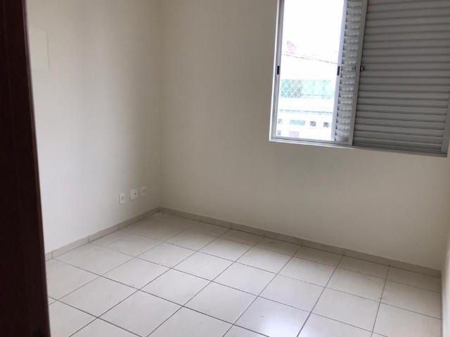 Apartamento à venda com 3 quartos, 115m² - Foto 9