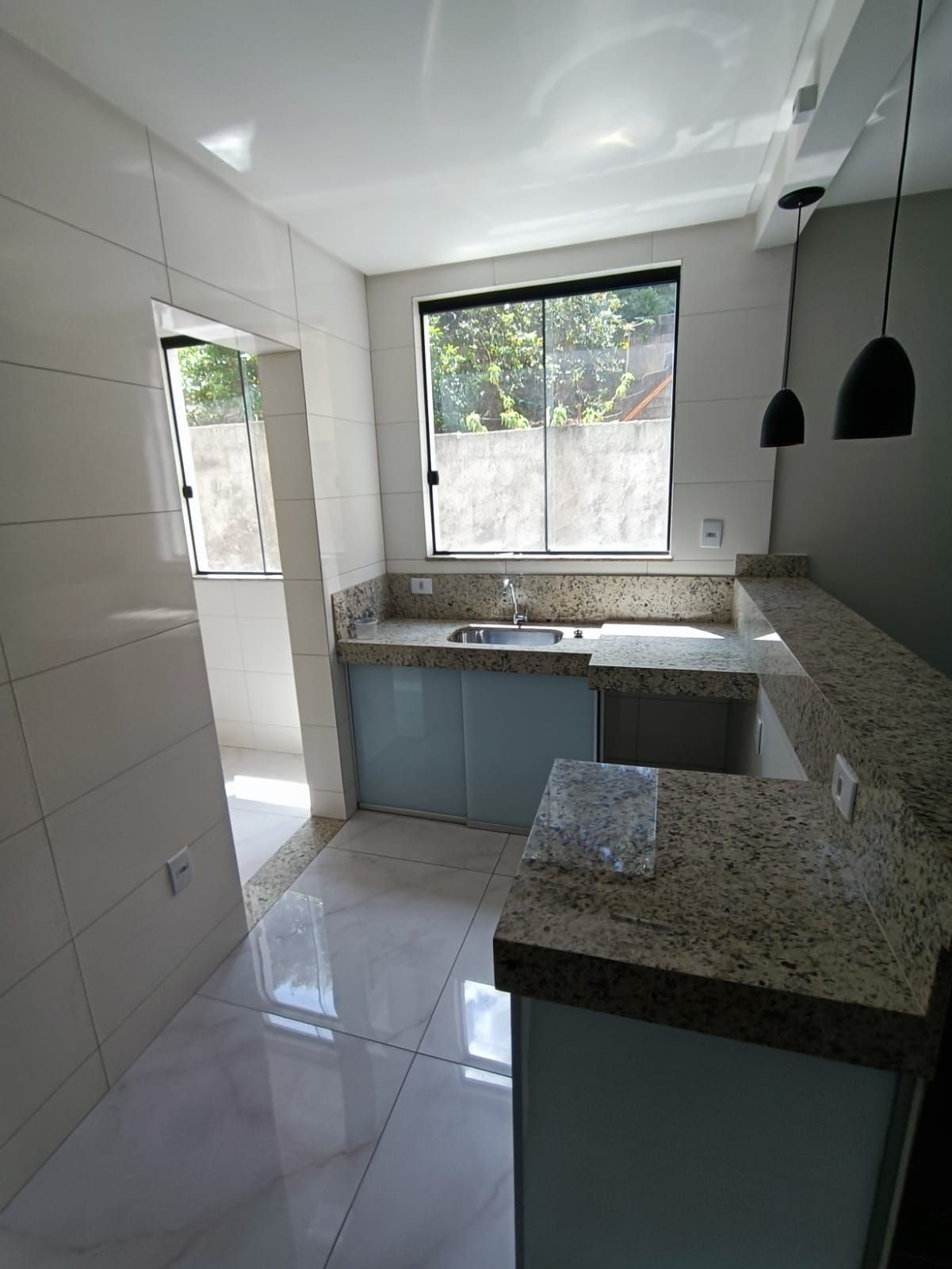 Apartamento à venda com 2 quartos, 75m² - Foto 5