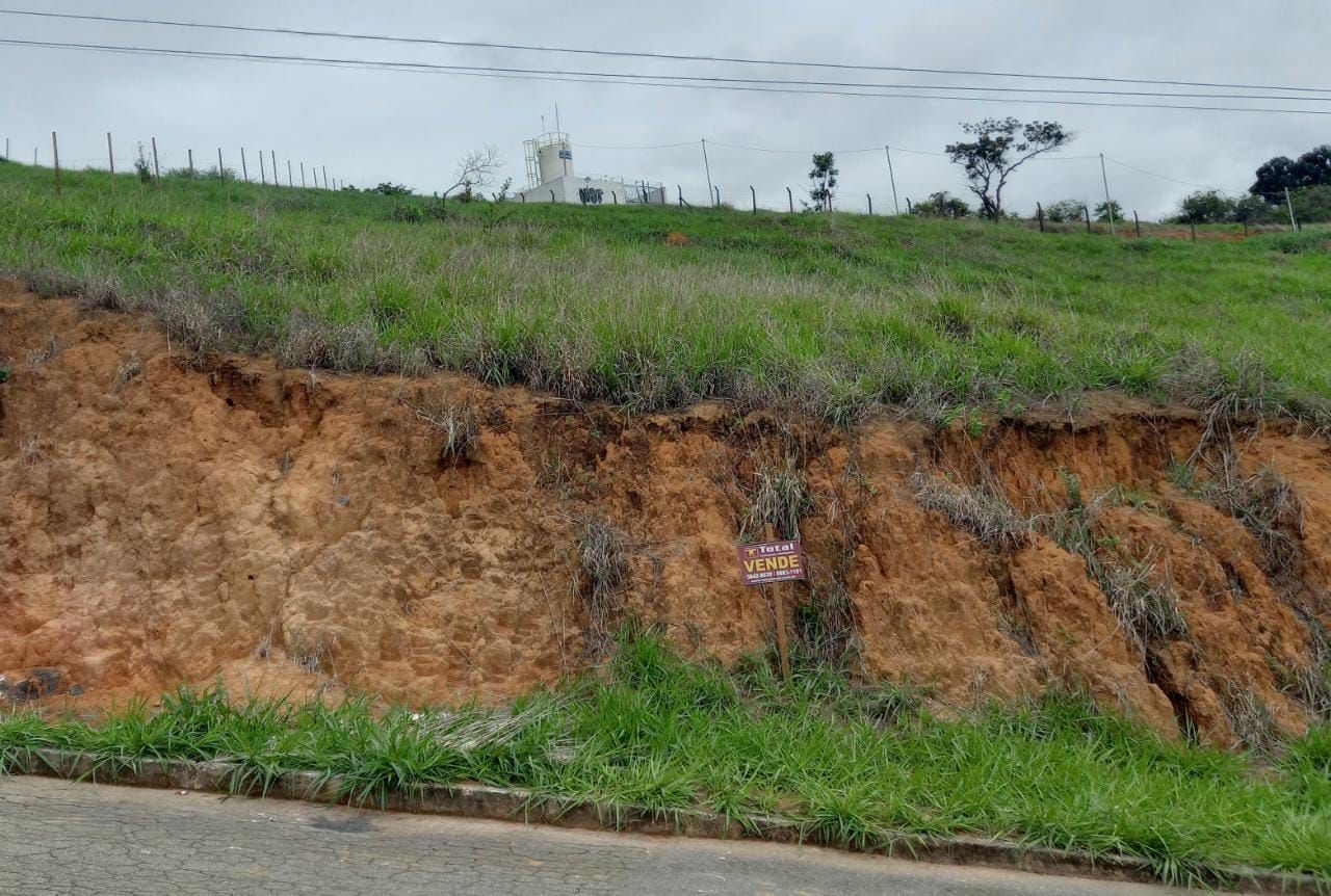 Terreno à venda, 733m² - Foto 1