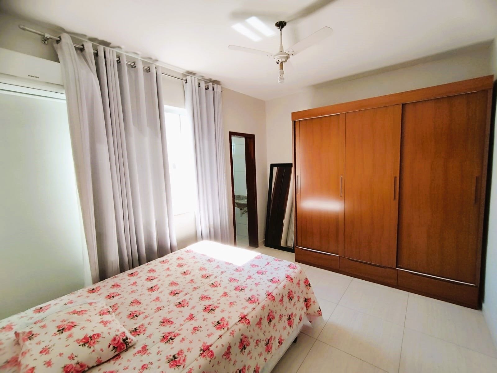 Apartamento à venda com 3 quartos, 101m² - Foto 7