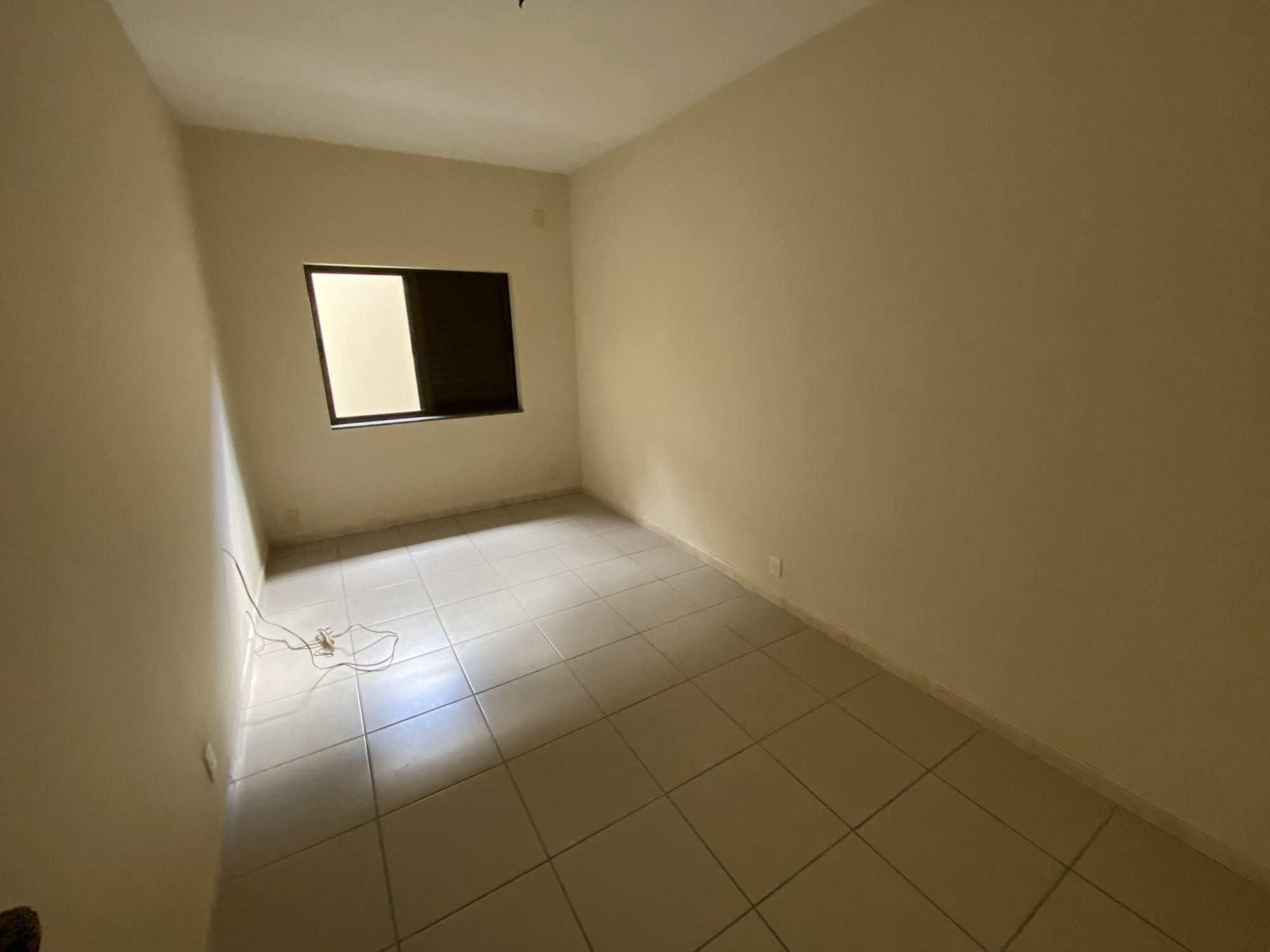 Casa à venda com 4 quartos, 390m² - Foto 10