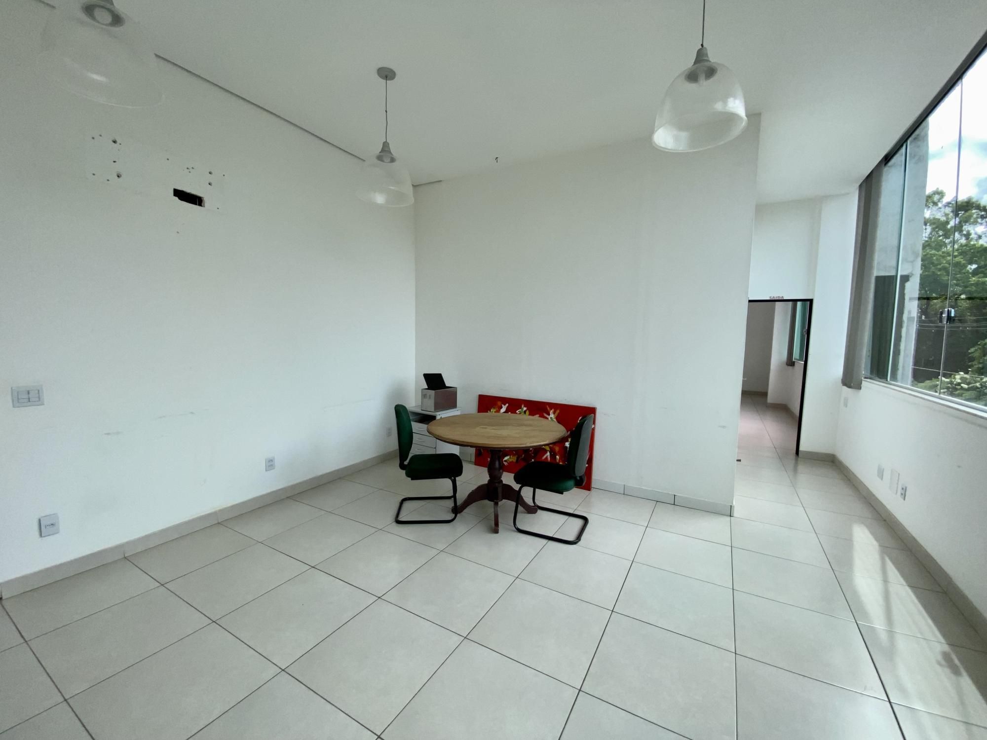 Conjunto Comercial-Sala para alugar com 3 quartos, 90m² - Foto 4