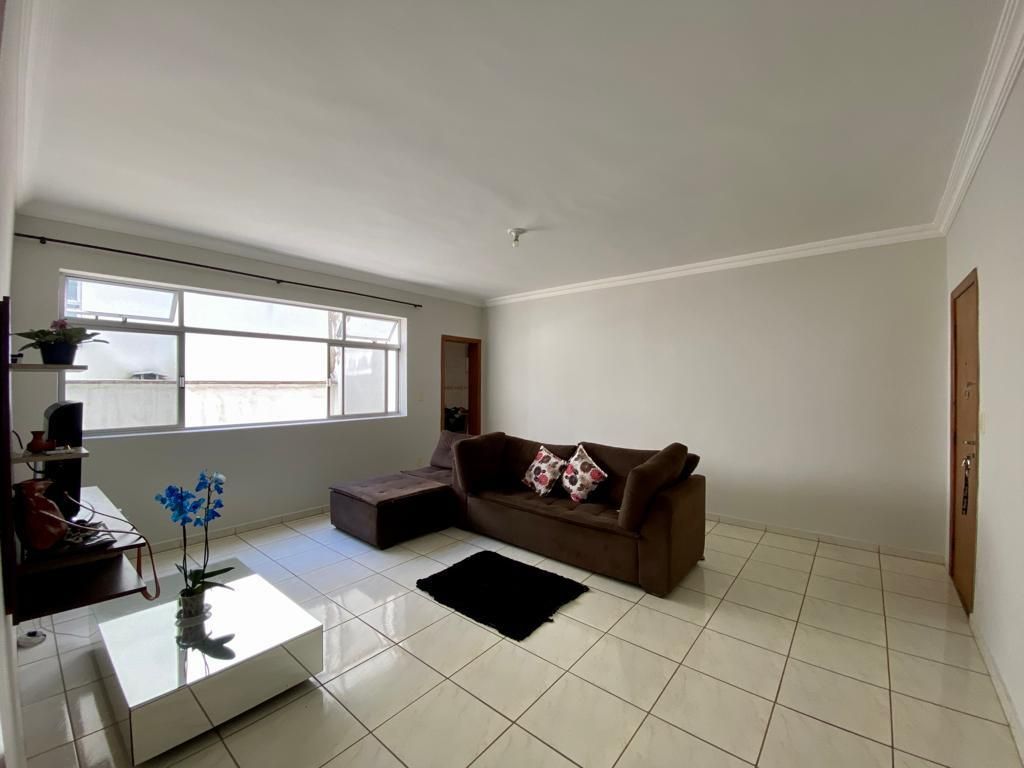 Apartamento à venda com 3 quartos, 142m² - Foto 5