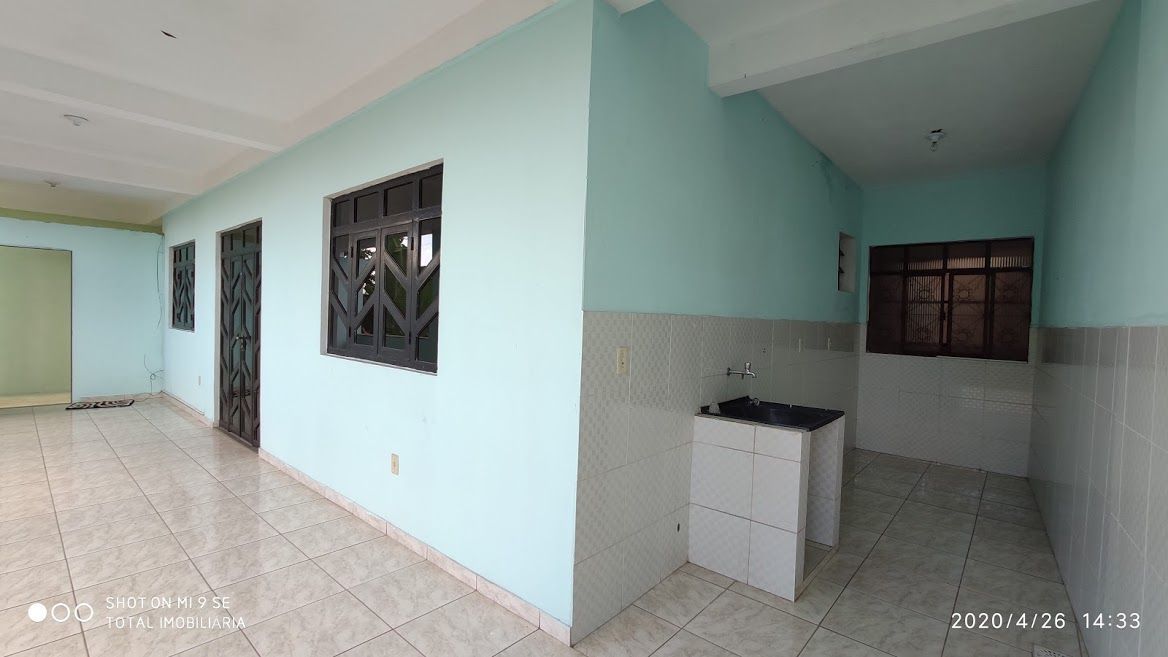 Casa à venda com 3 quartos, 360m² - Foto 2