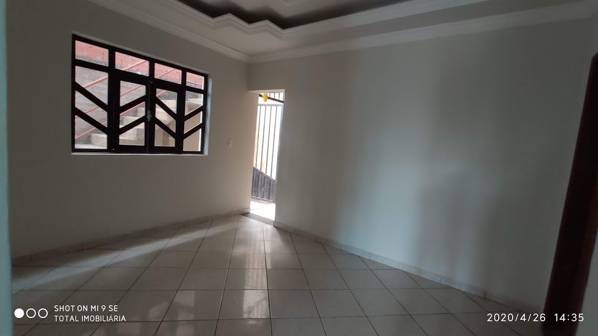 Casa à venda com 3 quartos, 360m² - Foto 7