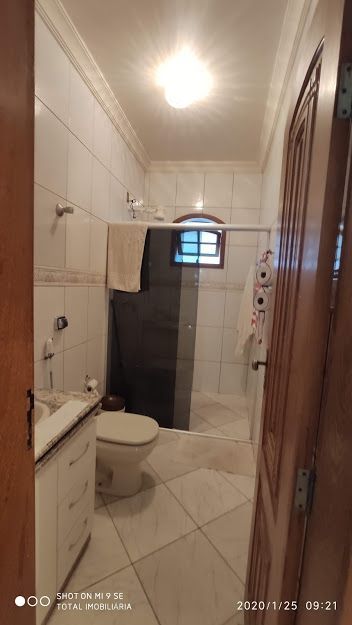 Casa à venda com 4 quartos, 225m² - Foto 35