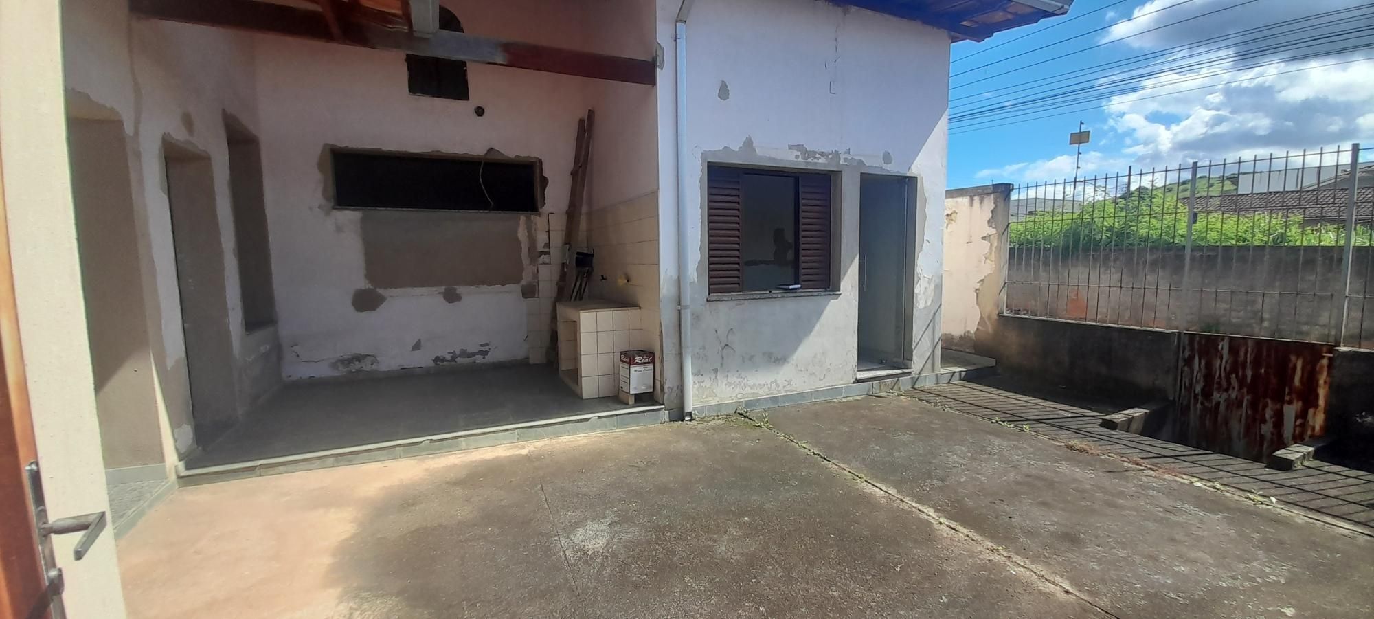 Casa à venda com 3 quartos, 200m² - Foto 7