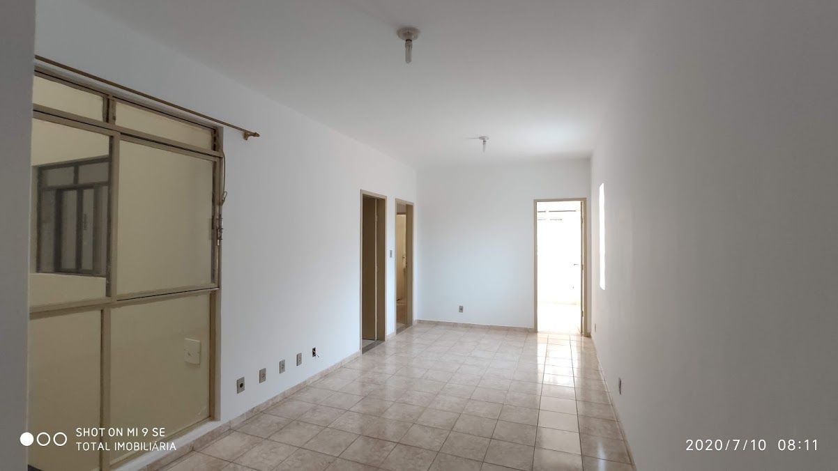 Apartamento à venda com 3 quartos, 54m² - Foto 3