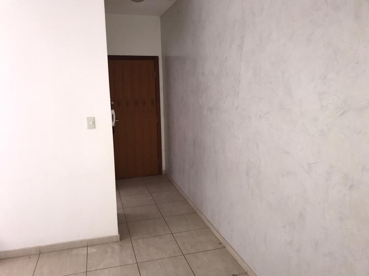 Apartamento à venda com 2 quartos, 57m² - Foto 3