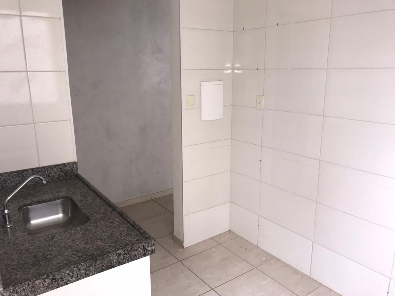 Apartamento à venda com 2 quartos, 57m² - Foto 10