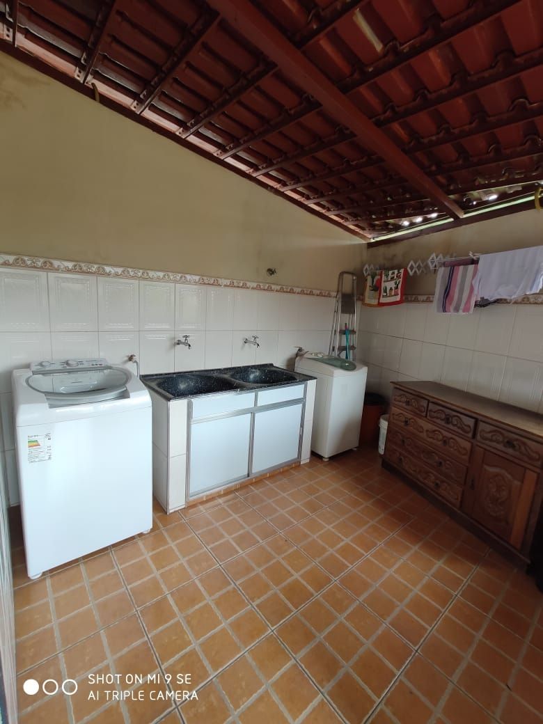 Casa à venda com 2 quartos, 210m² - Foto 9