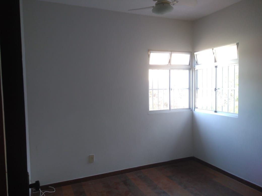 Apartamento à venda com 3 quartos, 100m² - Foto 9