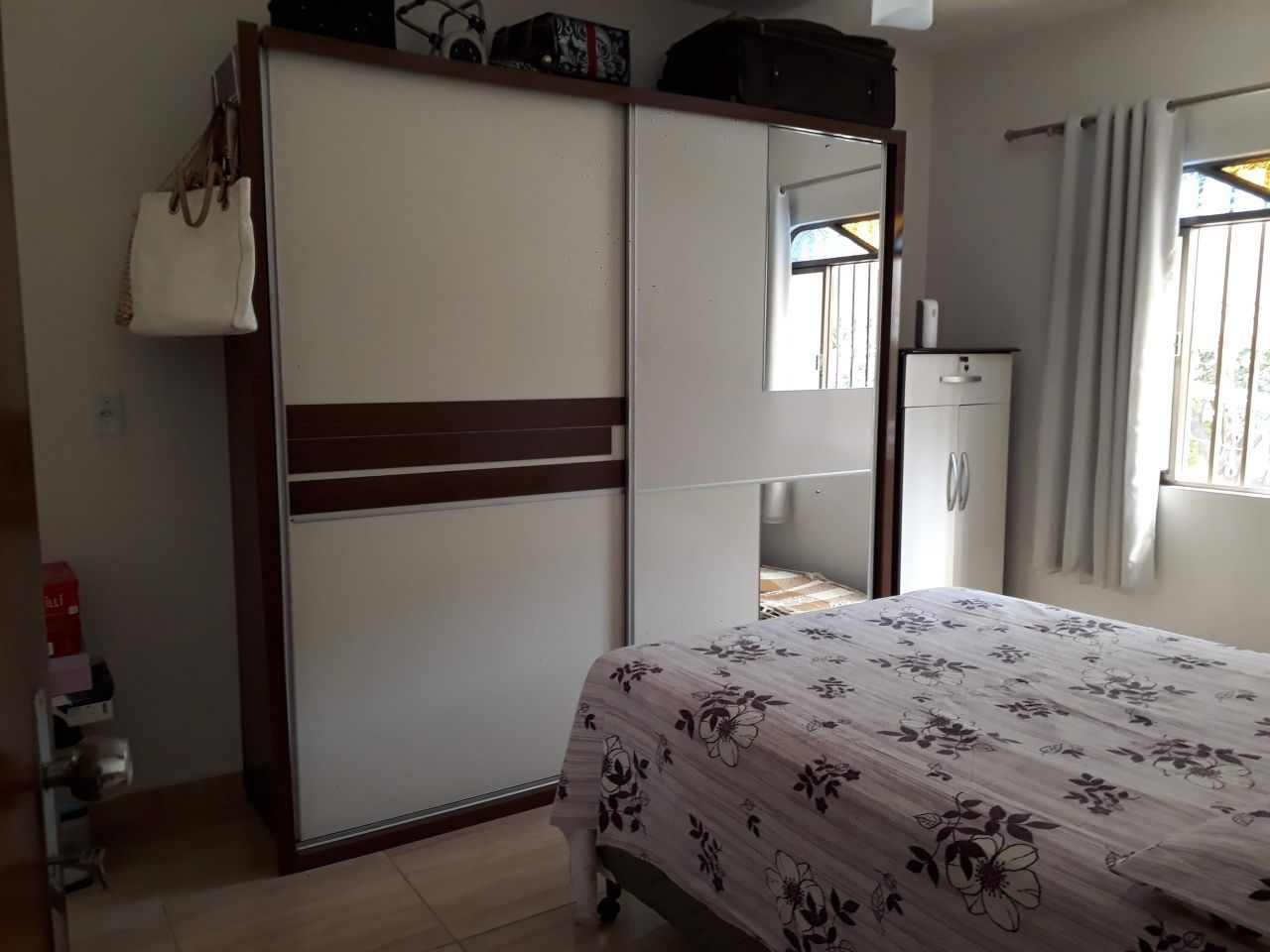 Apartamento à venda com 2 quartos, 110m² - Foto 4