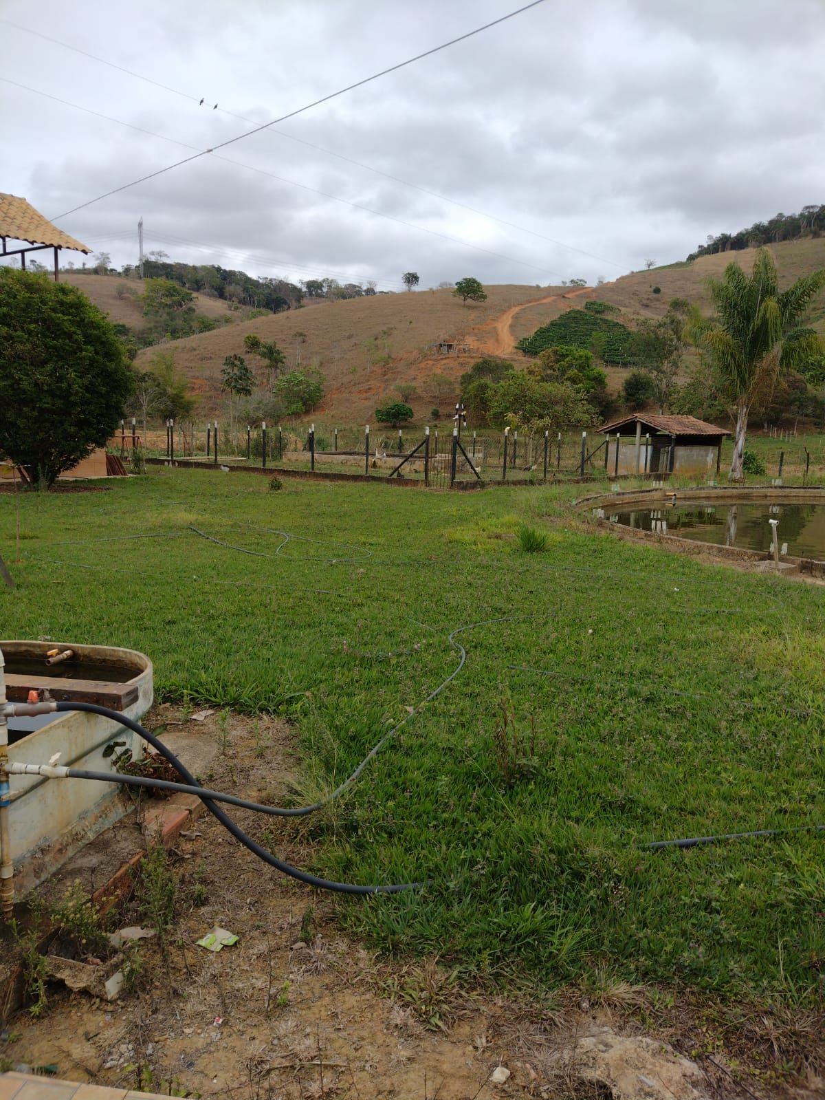 Fazenda à venda com 6 quartos, 250m² - Foto 3