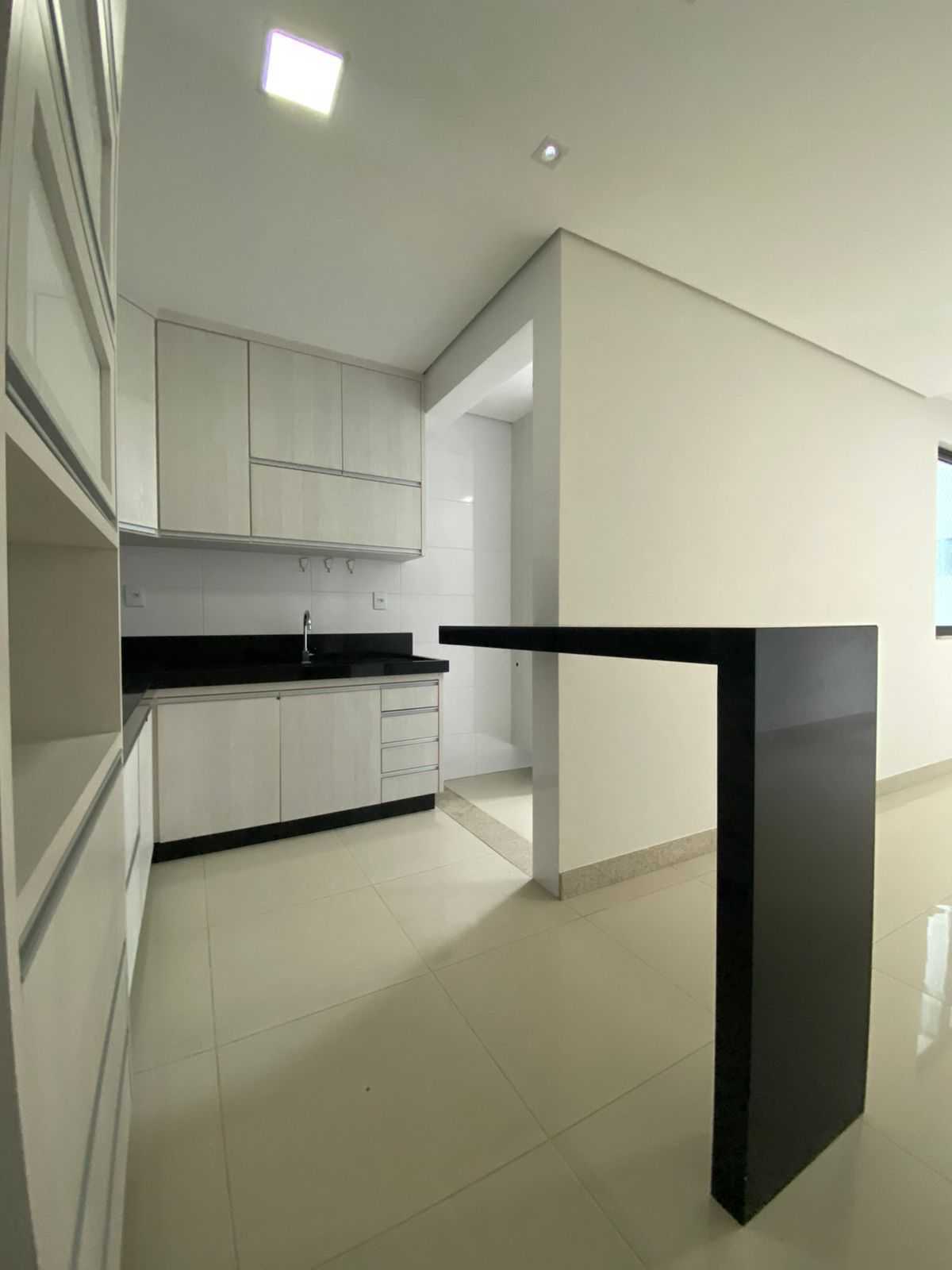 Apartamento à venda com 3 quartos, 100m² - Foto 13