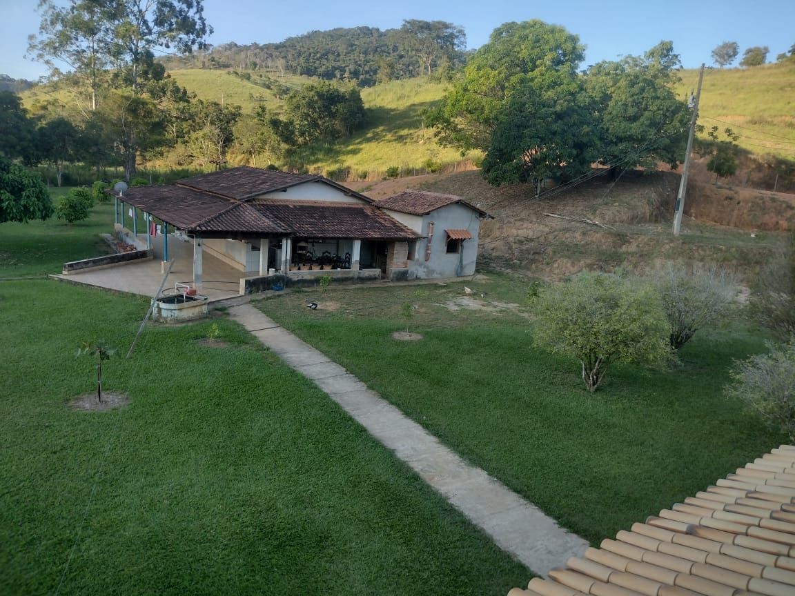 Fazenda à venda com 6 quartos, 250m² - Foto 11