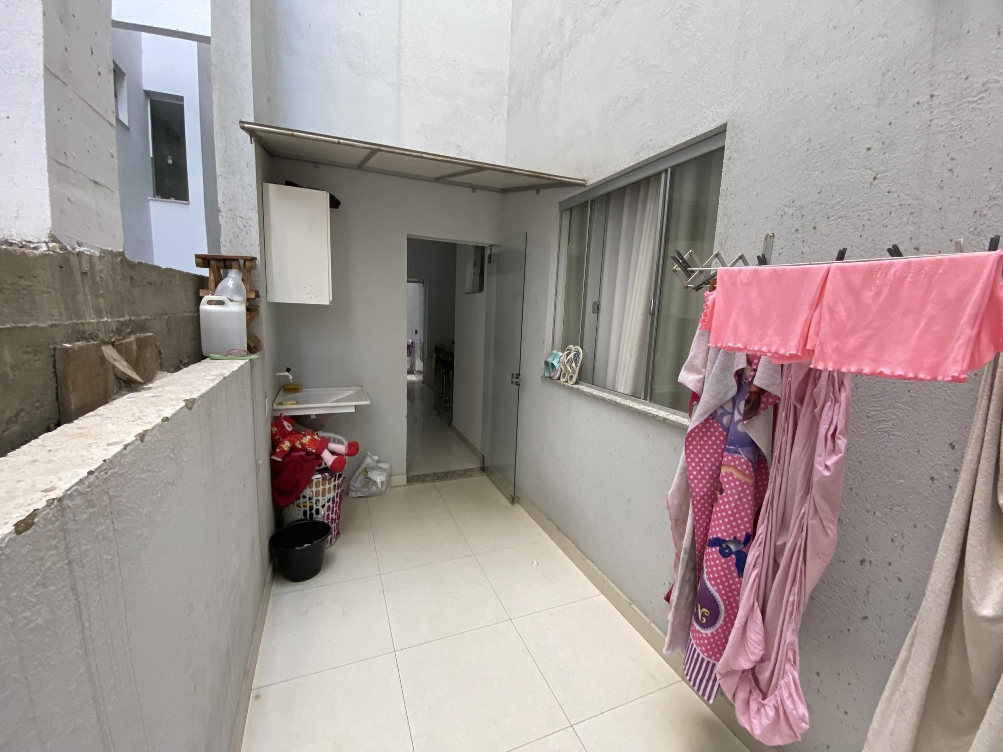 Apartamento à venda com 2 quartos, 62m² - Foto 5