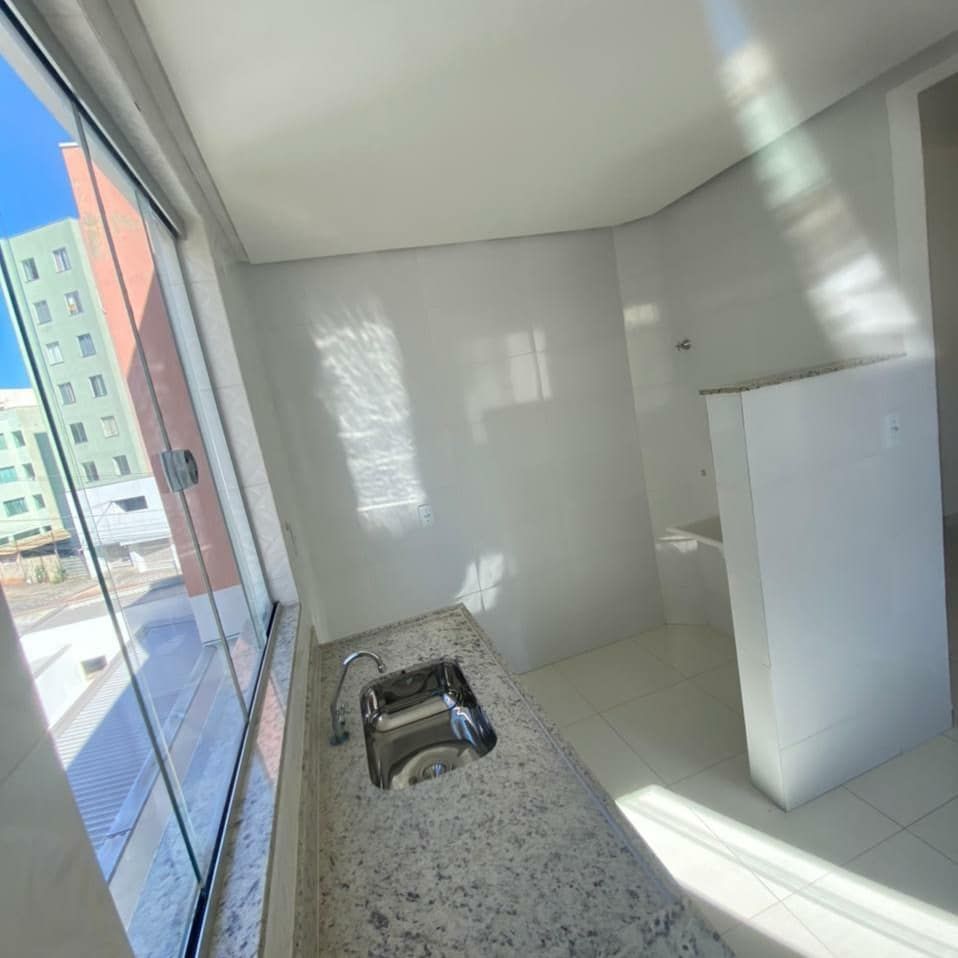 Apartamento à venda com 2 quartos, 53m² - Foto 3