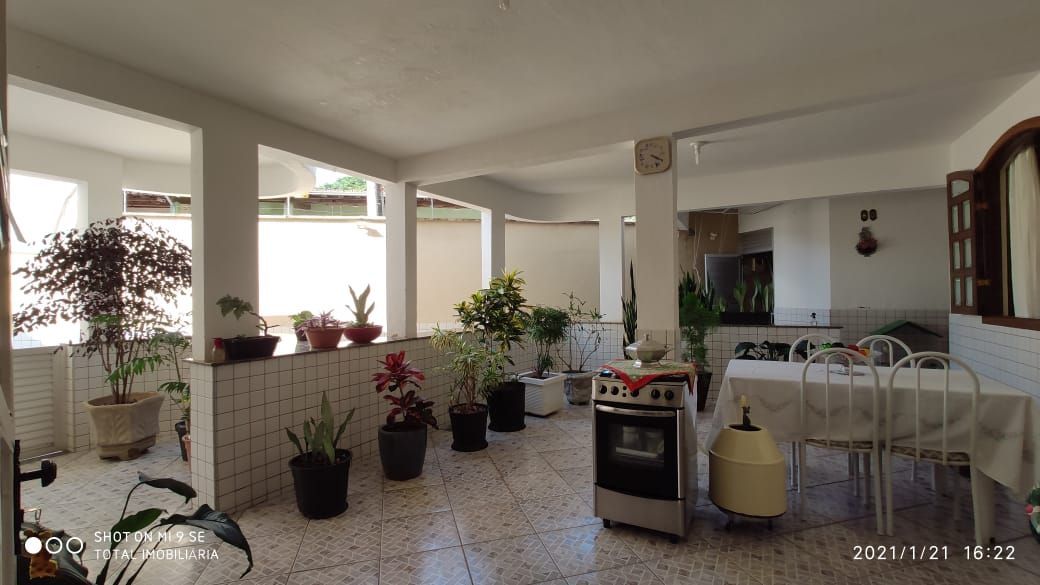 Casa à venda com 3 quartos, 200m² - Foto 14