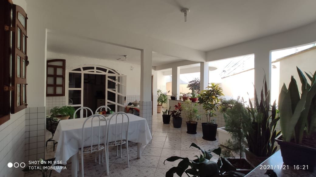 Casa à venda com 3 quartos, 200m² - Foto 15