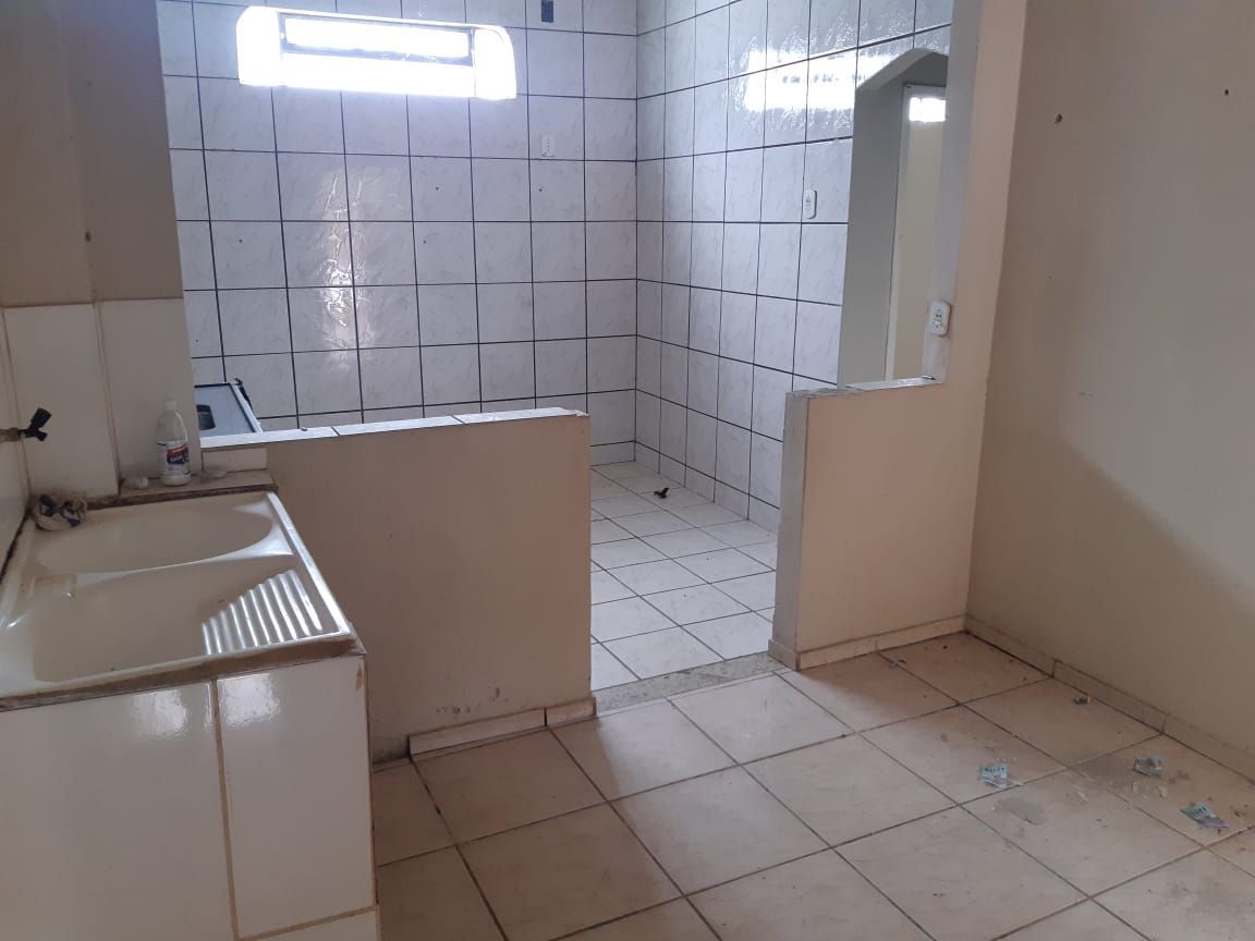 Apartamento à venda com 3 quartos, 97m² - Foto 9