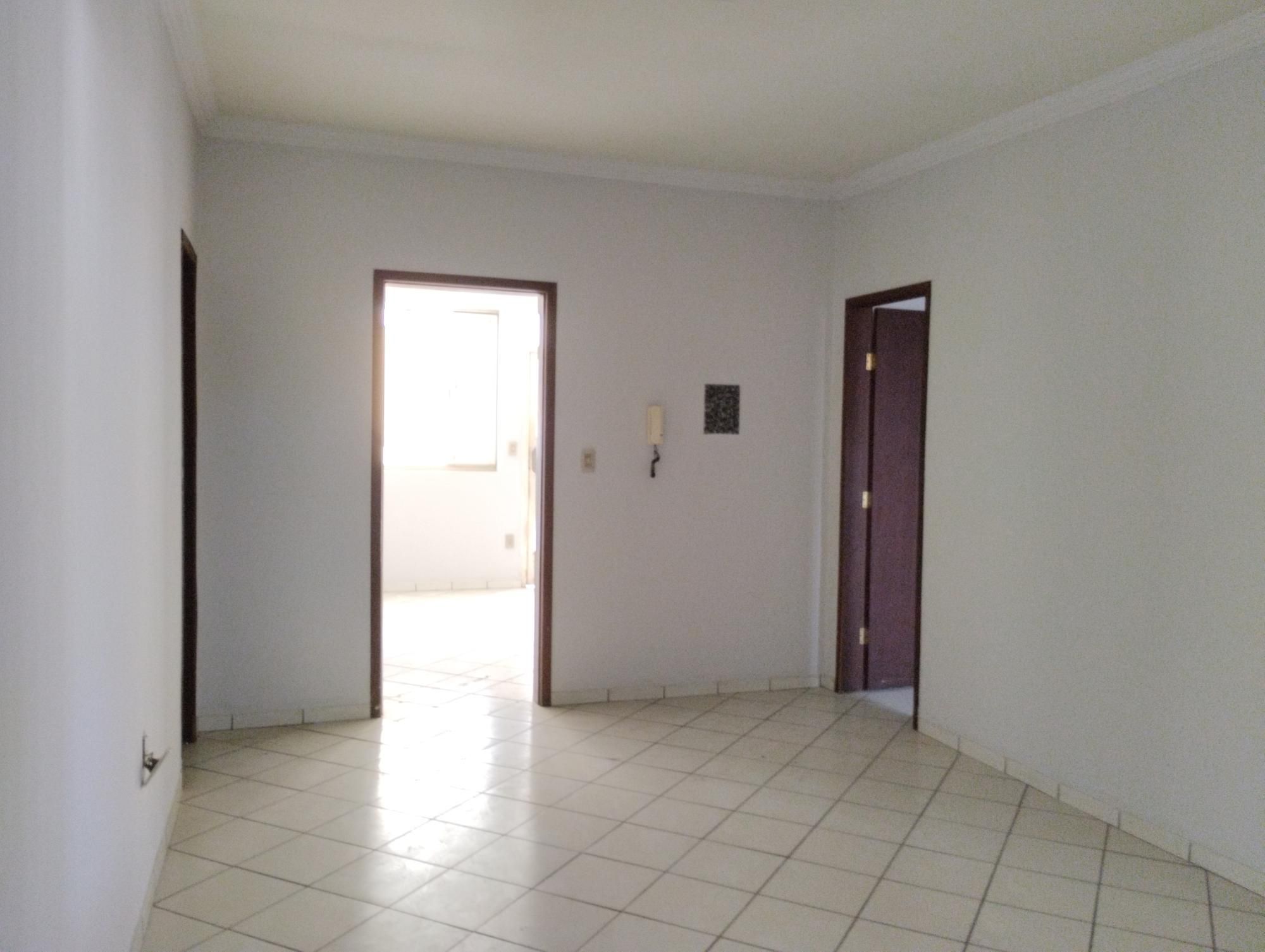 Apartamento à venda com 2 quartos, 102m² - Foto 3