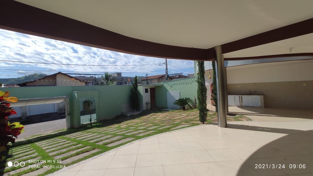 Casa à venda com 3 quartos, 200m² - Foto 3