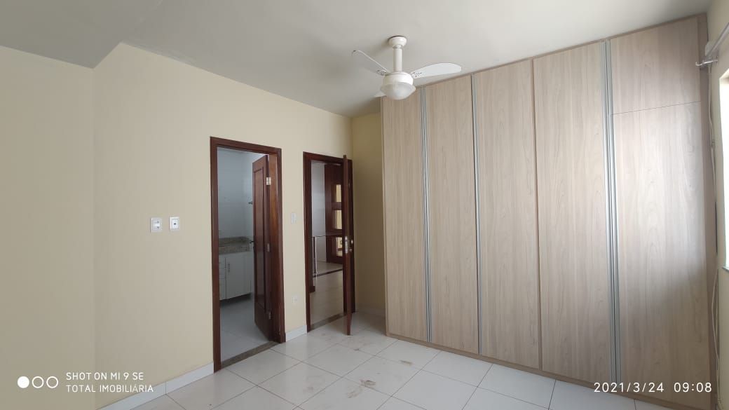 Casa à venda com 3 quartos, 200m² - Foto 9