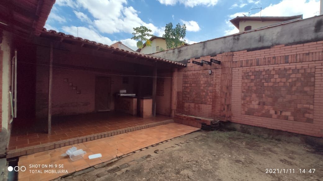 Casa à venda com 3 quartos, 250m² - Foto 19