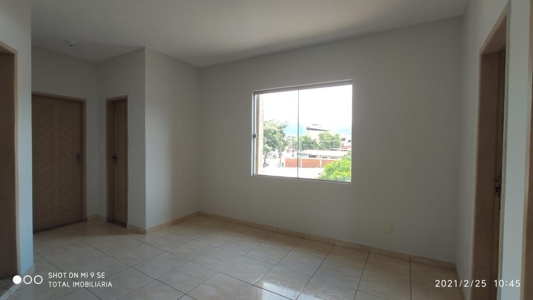 Apartamento à venda com 2 quartos, 62m² - Foto 2