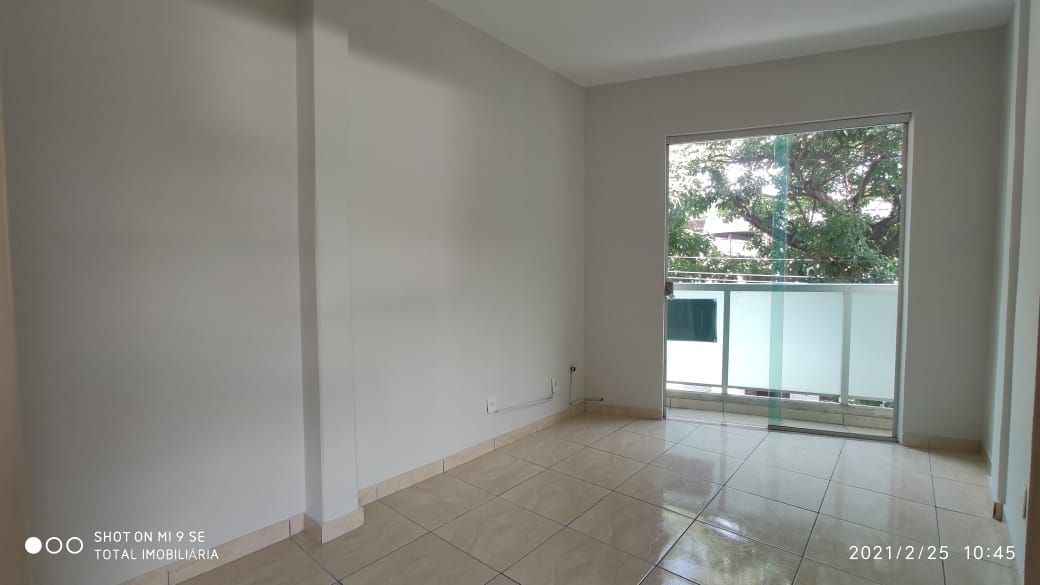 Apartamento à venda com 2 quartos, 62m² - Foto 4