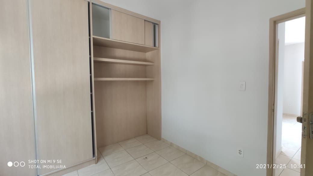 Apartamento à venda com 2 quartos, 62m² - Foto 5