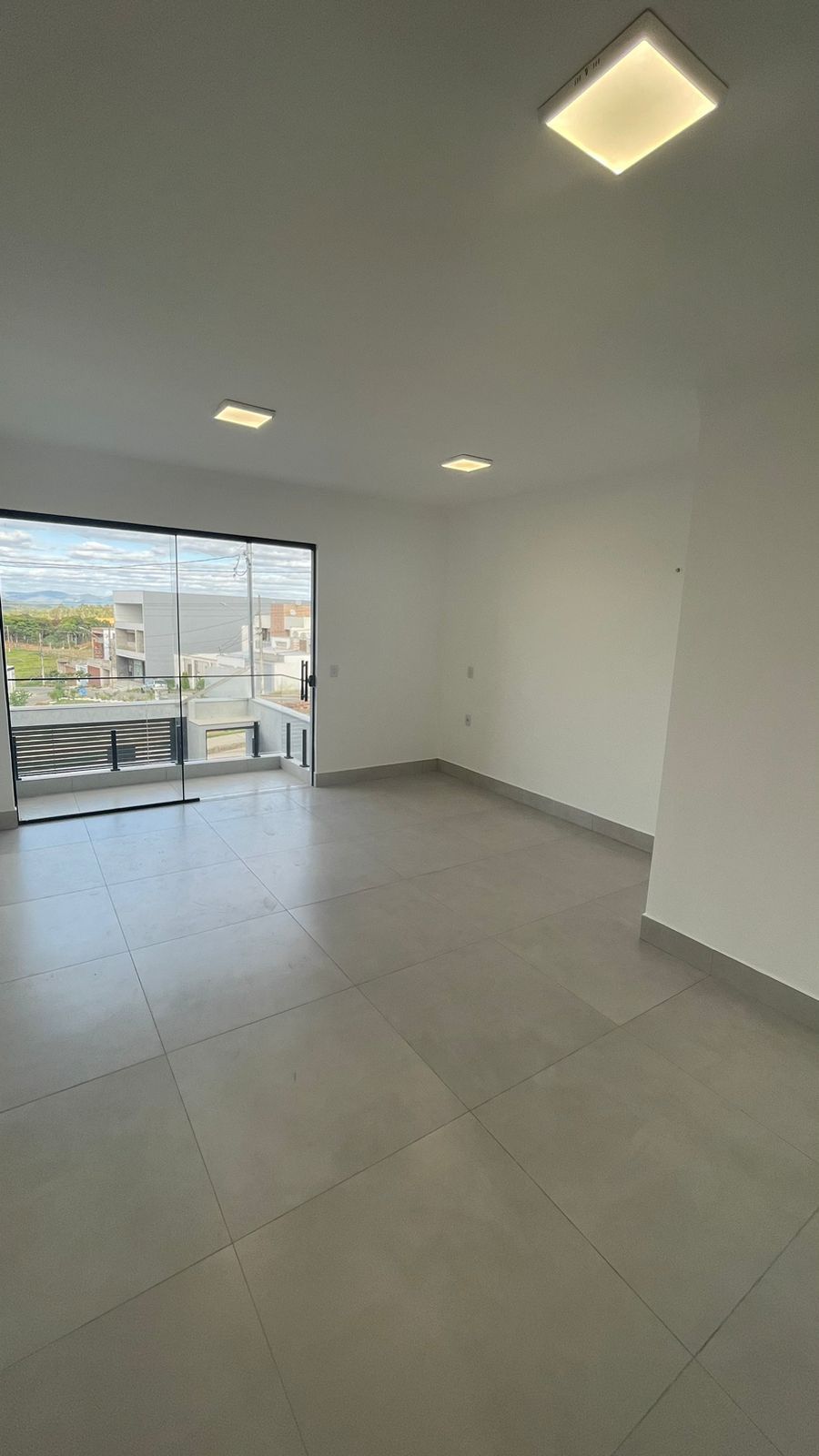 Casa à venda com 3 quartos, 150m² - Foto 14