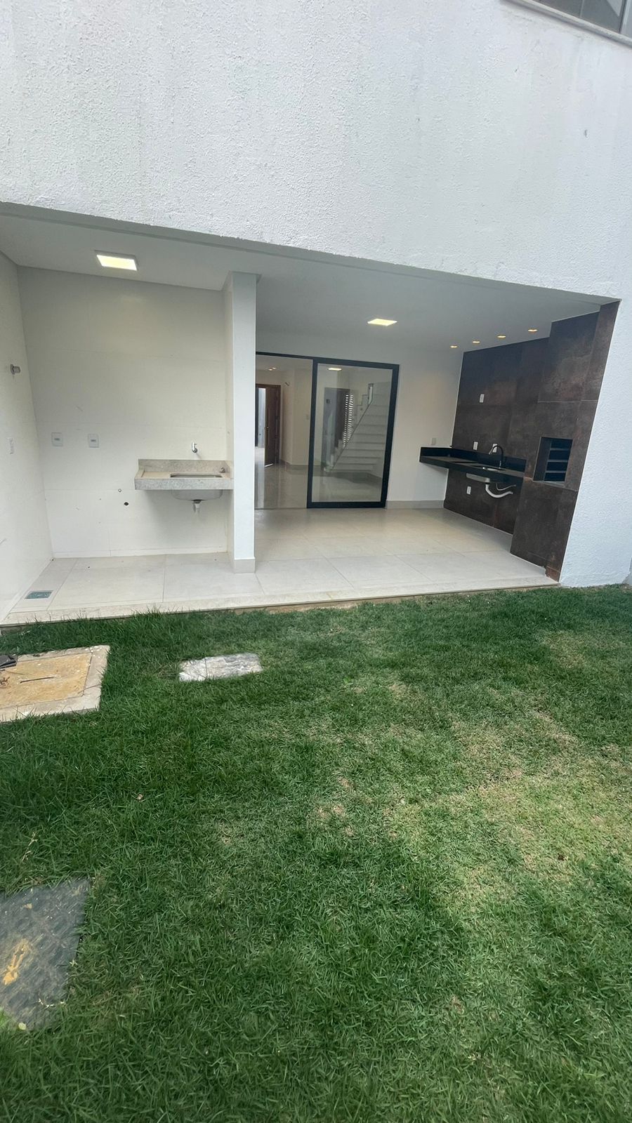 Casa à venda com 3 quartos, 150m² - Foto 10