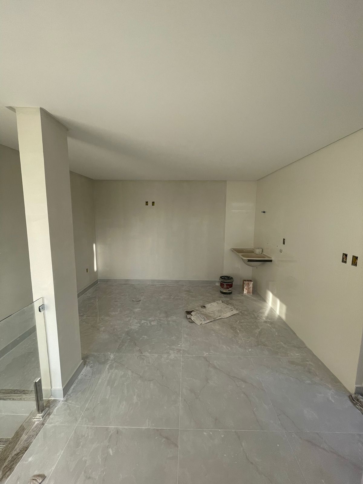 Casa à venda com 3 quartos, 170m² - Foto 4