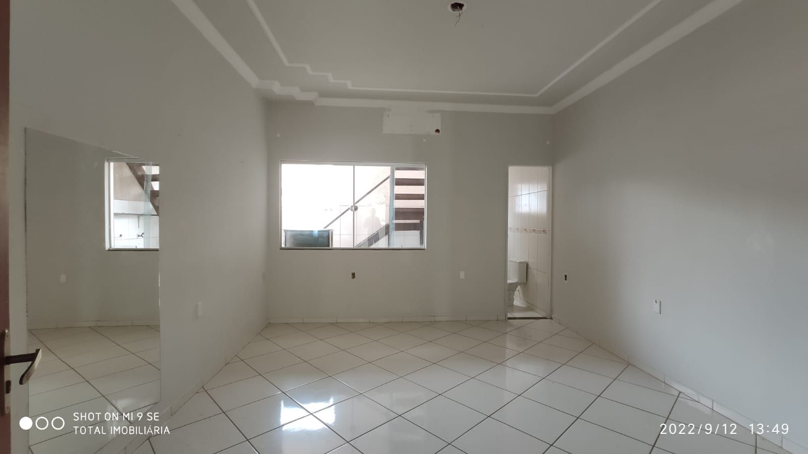 Casa à venda com 5 quartos, 70m² - Foto 4